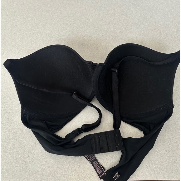 Victoria's Secret Other - Victorias Secret Second Skin Push Up Bra Black Underwire 34D D75
